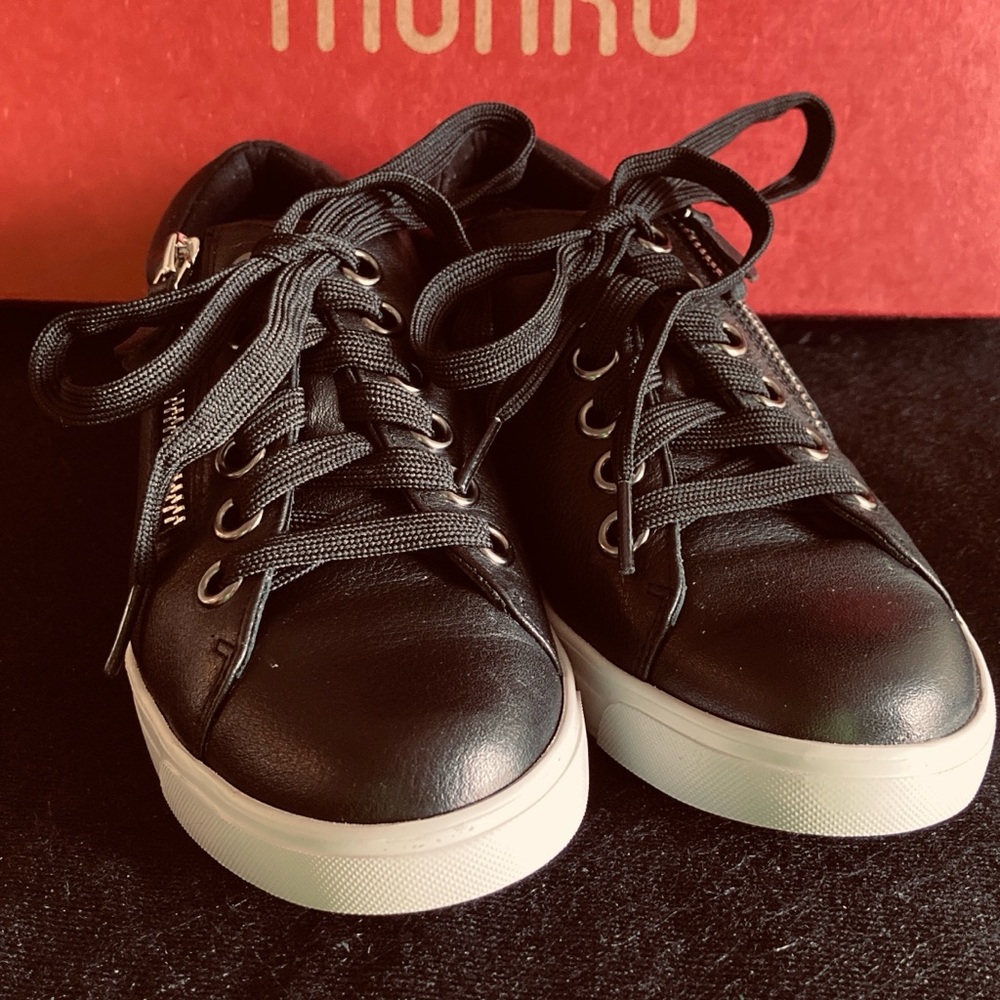 Munro Black Leather Lace-Up Sneakers with White Soles